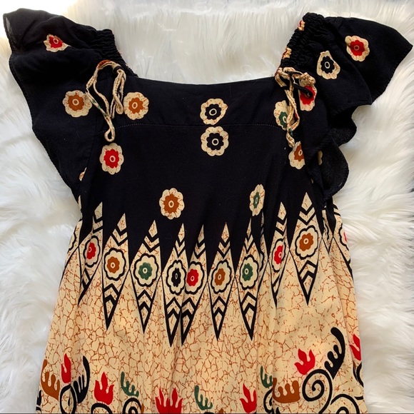 Gajah Putih Midi Dress - Picture 2 of 7